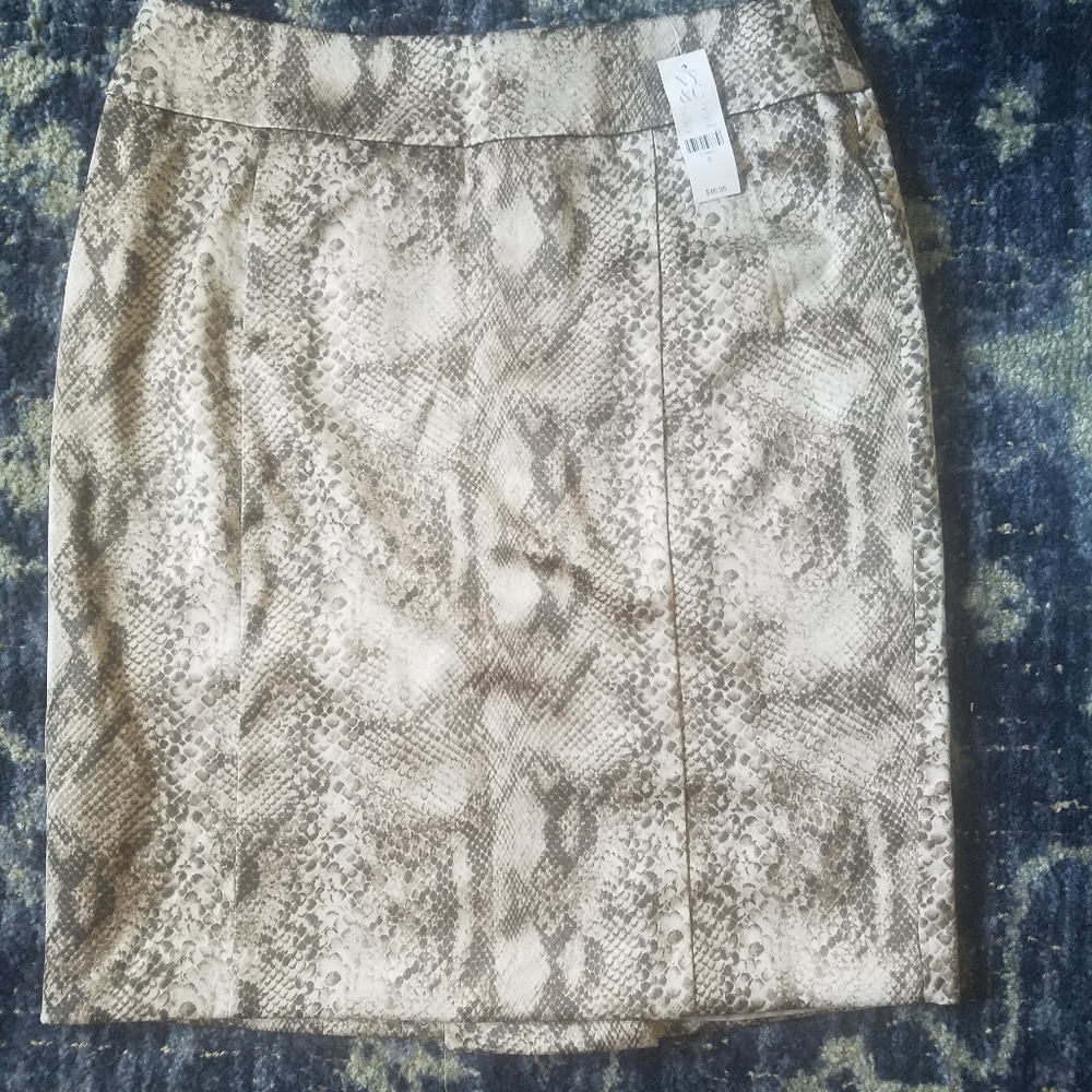 New York and Co skirt size 8